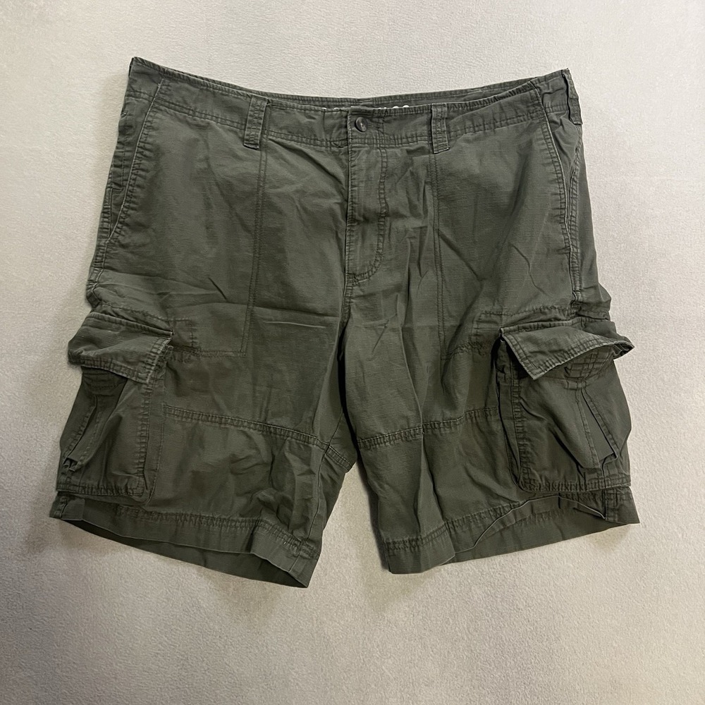 Mossimo Supply Cargo Shorts Men's Size 42 Ripstop Olive Green Cotton Cargo